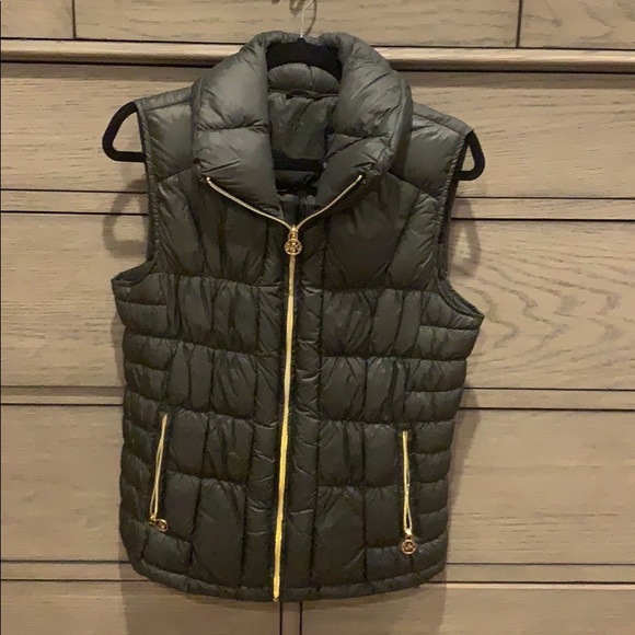 michael kors vest green